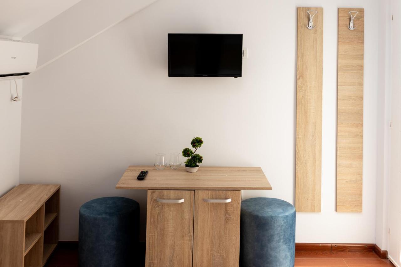 Marconi Guesthouse Hunedoara Eksteriør billede