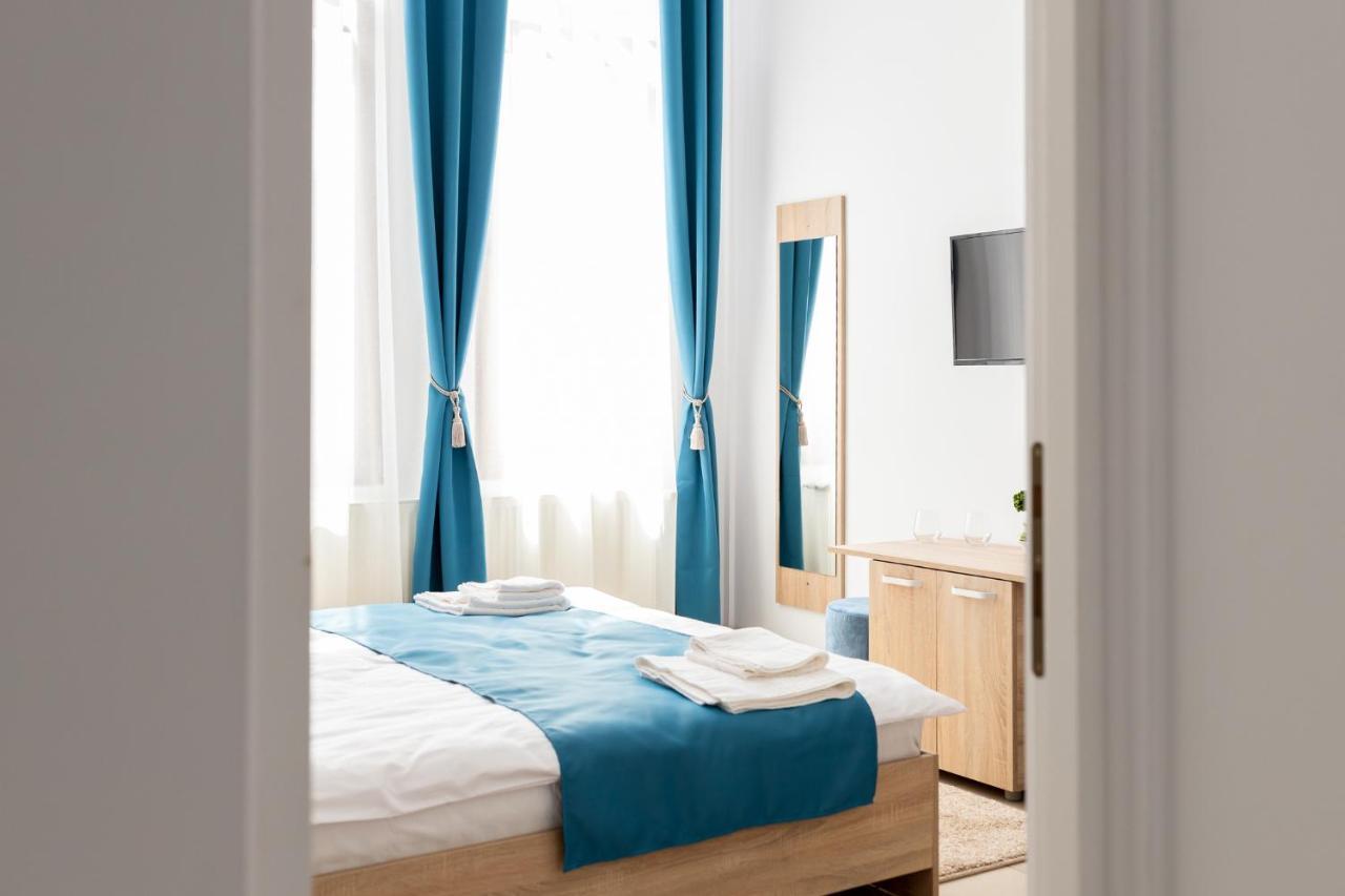 Marconi Guesthouse Hunedoara Eksteriør billede